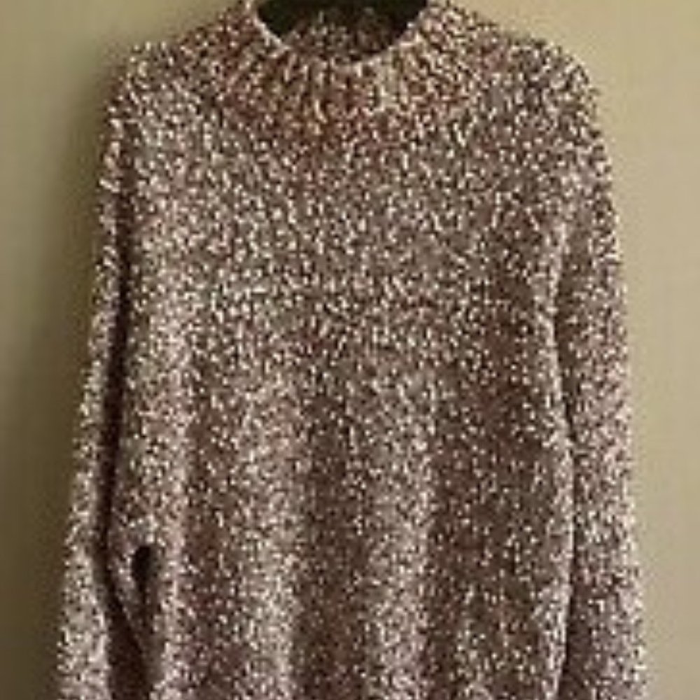 Blush and Bloom Junior's Popcorn Funnel Neck Sweater-- New With Tags!! Size L